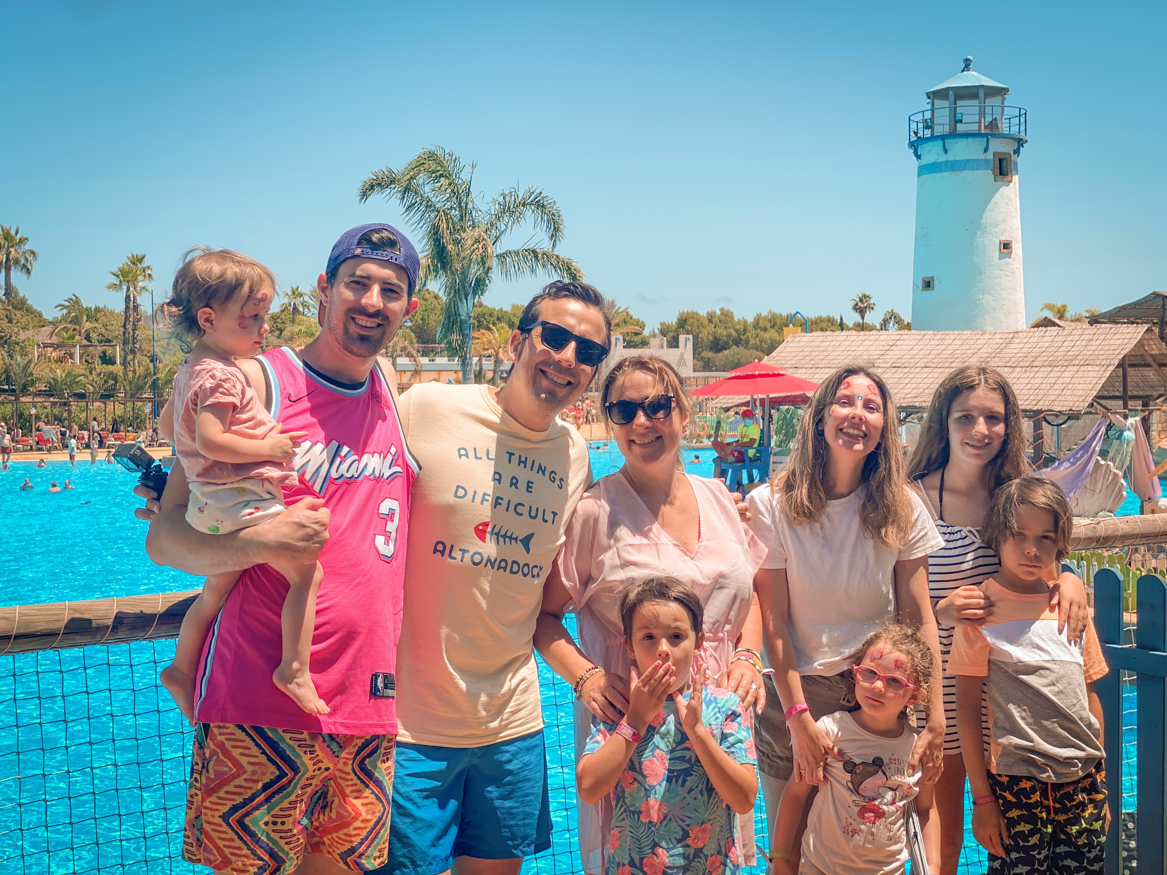 Familia y amigos en Aqualandia Benidorm